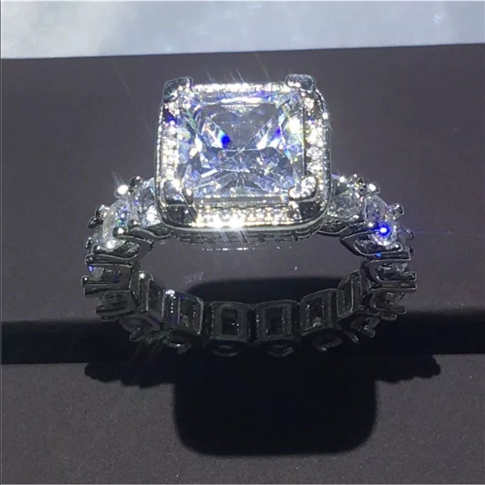 New wedding engagement ring - Picture 2 of 7